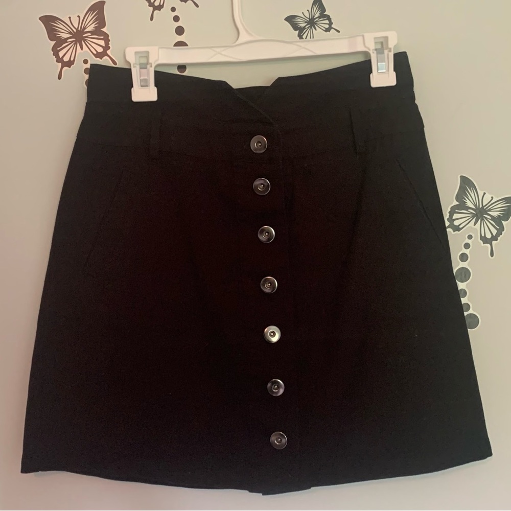 Denim skirt with pockets